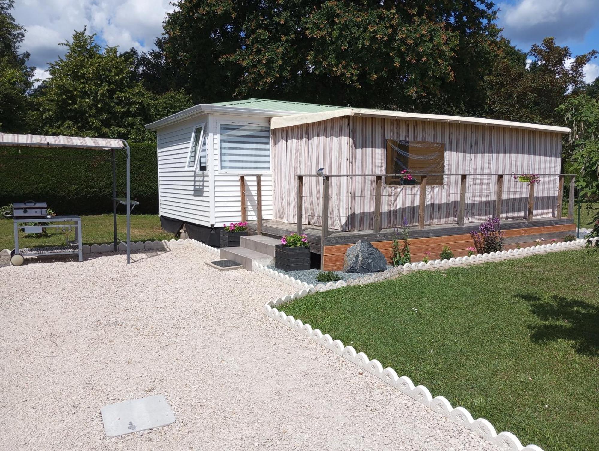 Panda house Villefranche-sur-Cher Exterior foto